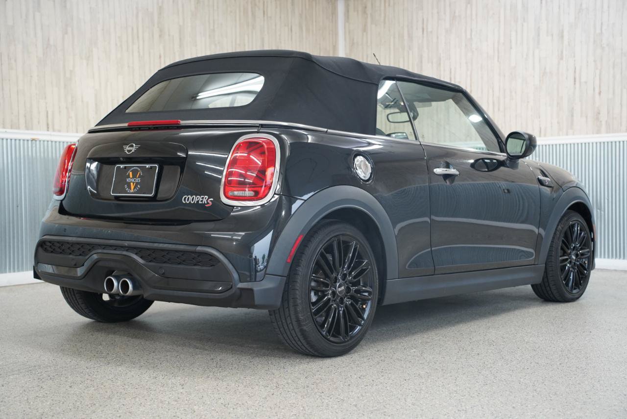 Used 2024 MINI Cooper S FWD image 10