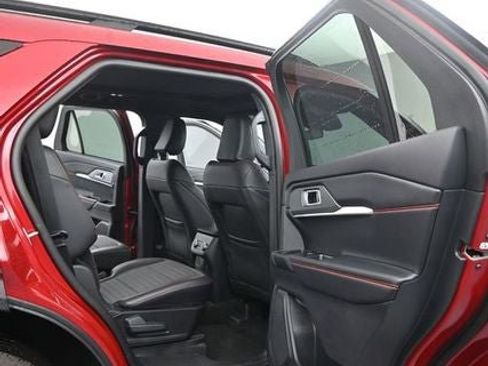 New 2026 Ford Explorer ST-Line AWD/4WD image 18