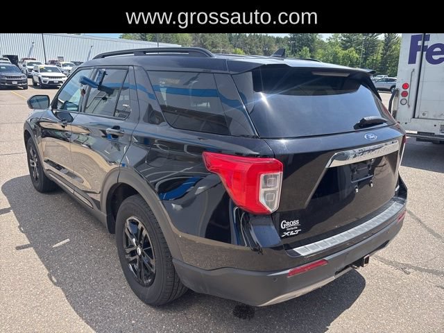 Used 2023 Ford Explorer XLT w/ Equipment Group 202A AWD/4WD image 5