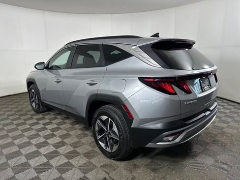 Certified 2025 Hyundai Tucson SEL AWD/4WD image 5