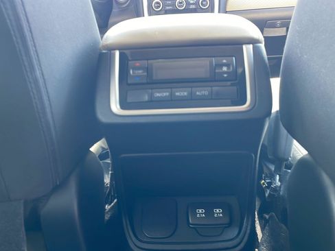 Used 2019 Subaru Ascent Premium AWD/4WD image 28