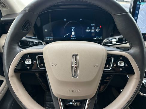 Used 2023 Lincoln Corsair Reserve w/ Equipment Group 201A image 26