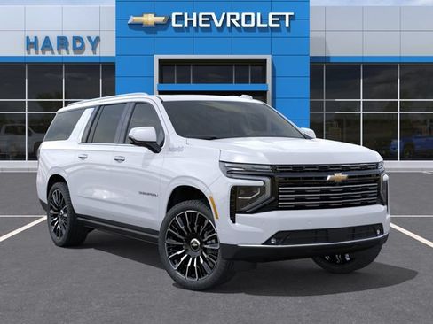 New 2026 Chevrolet Suburban High Country AWD/4WD image 7