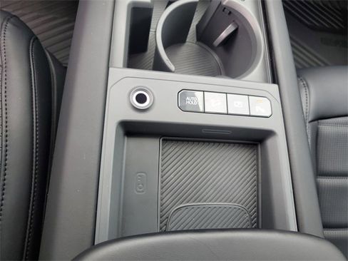 Certified 2026 Kia EV9 Land w/ Nightfall Edition Package image 33