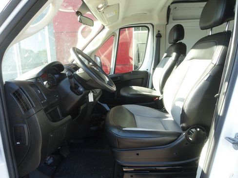 Used 2021 RAM ProMaster 2500 FWD image 10