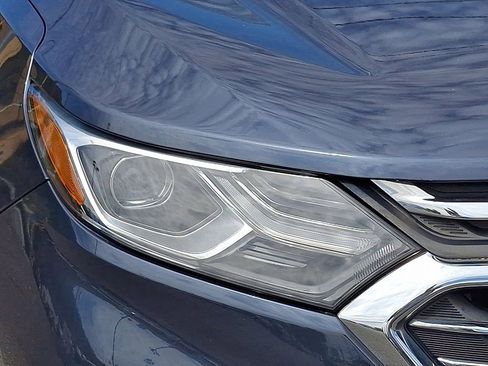 Used 2018 Chevrolet Equinox Premier AWD/4WD image 10