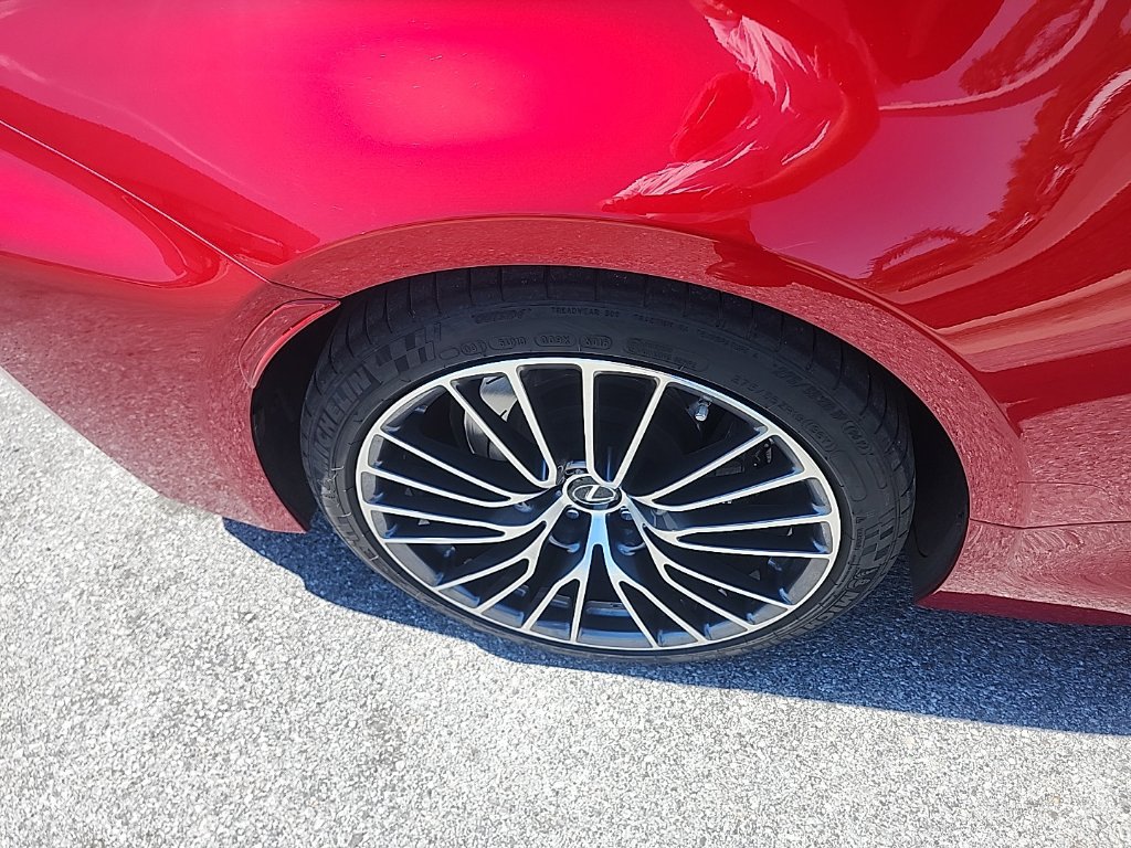 Used 2017 Lexus RC F w/ Premium Package RWD image 20