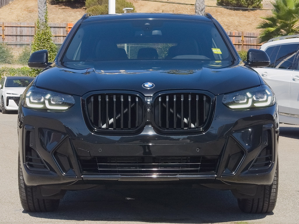 Used 2024 BMW X3 xDrive30i w/ M Sport Package AWD/4WD image 2