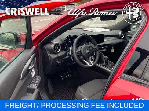 New 2024 Alfa Romeo Tonale Veloce image 19