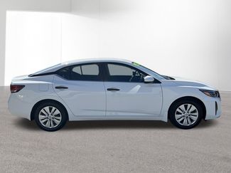 Used 2025 Nissan Sentra S FWD video 2