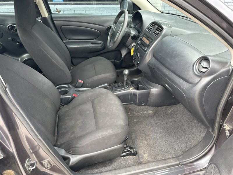 Used 2015 Nissan Versa S Plus FWD image 9