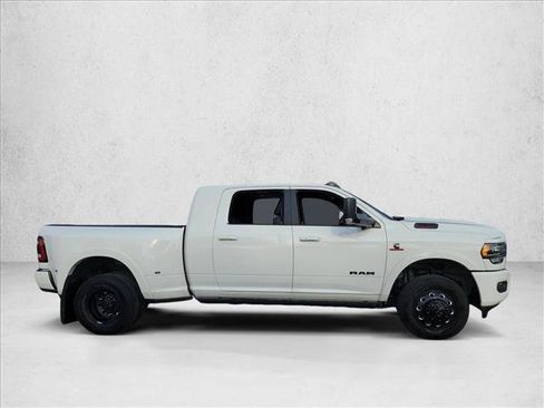 Used 2022 RAM 3500 Limited image 6