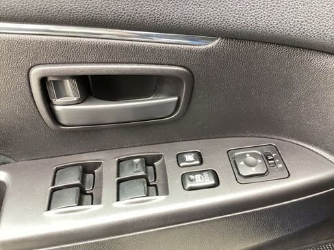 Used 2015 Mitsubishi Outlander Sport ES FWD image 10