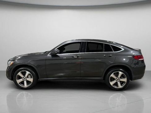 Used 2023 Mercedes-Benz GLC 300 4MATIC Coupe image 9