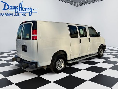 Used 2024 Chevrolet Express 2500 w/ Driver Convenience Package image 5