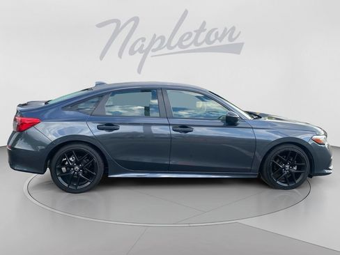 Used 2024 Honda Civic Sport image 7