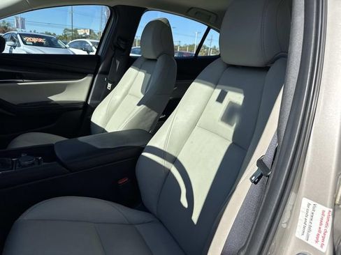Used 2025 MAZDA MAZDA3 s image 8