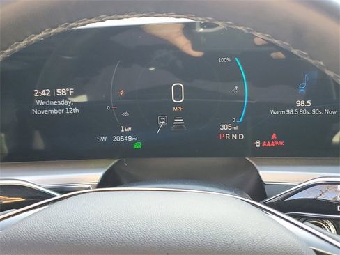 Certified 2024 Cadillac Lyriq Luxury image 15