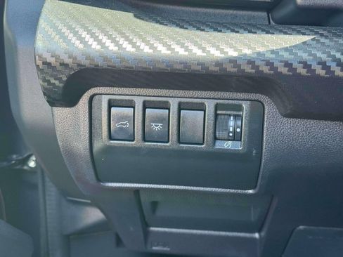 Used 2023 Subaru Ascent Premium w/ Convenience Package AWD/4WD image 22