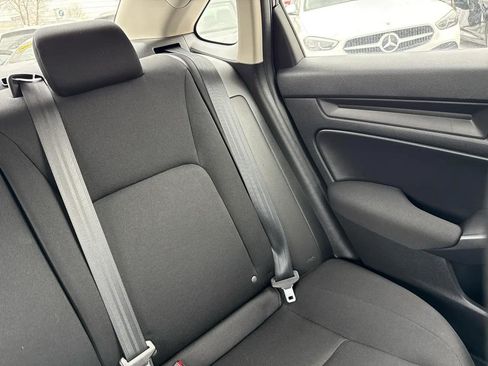 Used 2022 Honda Civic EX image 56