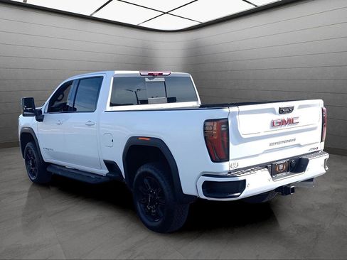 New 2026 GMC Sierra 2500 AT4 w/ Technology Package image 3