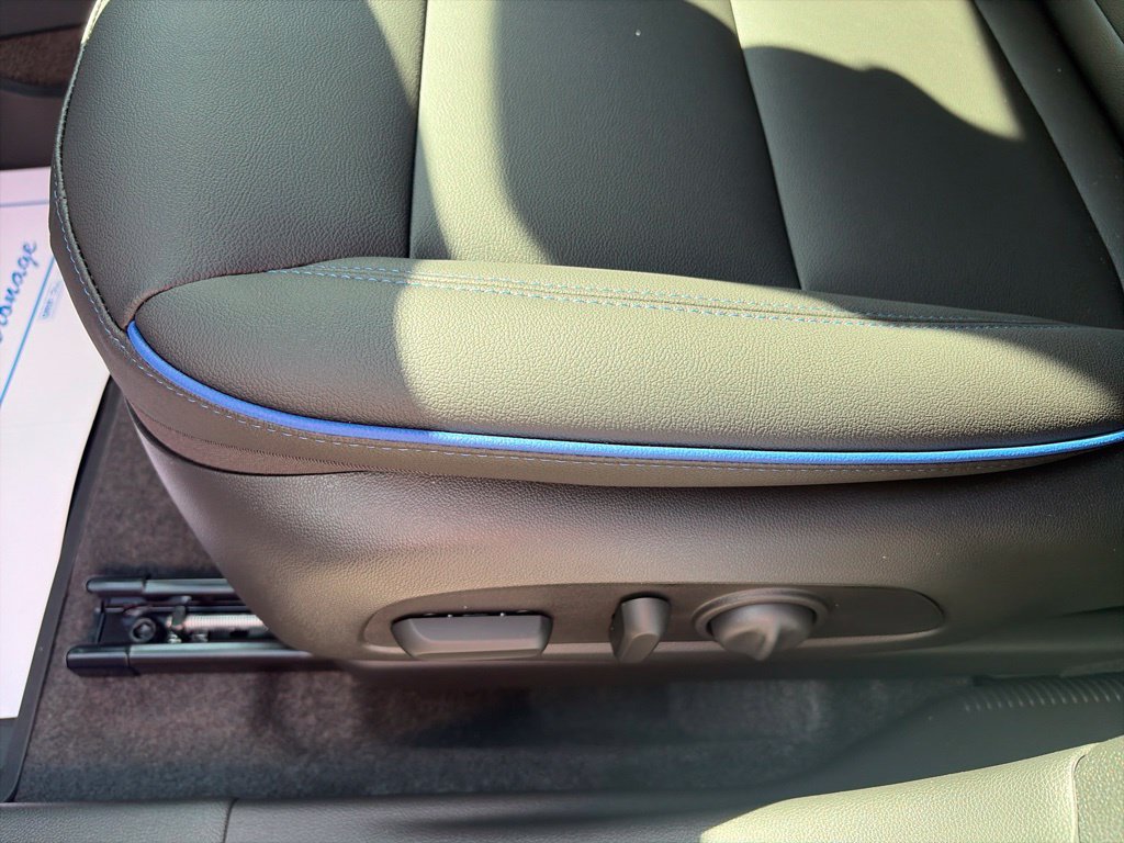 New 2026 Buick Envista Sport Touring w/ Convenience I Package FWD image 18