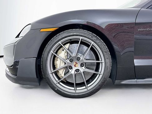 New 2025 Porsche Taycan Turbo GT image 34
