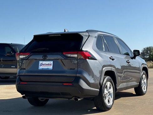 Used 2019 Toyota RAV4 XLE w/ All Weather Liner Package FWD image 7