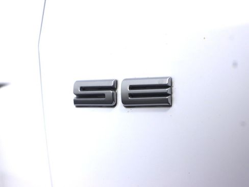 Used 2022 Ford Escape SE image 35