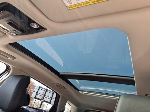 Certified 2026 Kia Sportage EX w/ EX Panorama Roof Package image 14