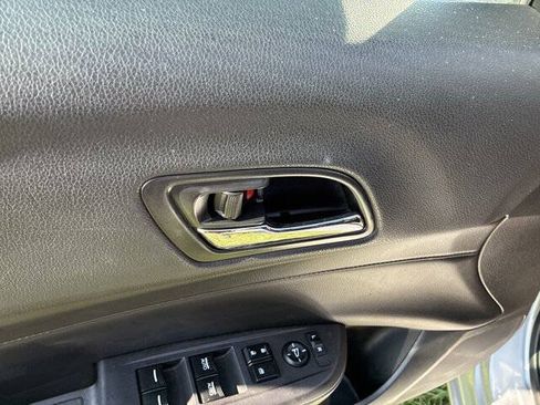 Used 2014 Acura ILX w/ Technology Package FWD image 9