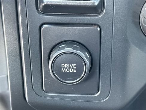 Used 2022 Ford F150 XL w/ Equipment Group 101A High RWD image 34