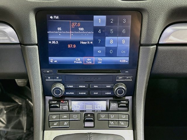 Used 2018 Porsche 718 Cayman RWD image 13