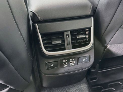 Used 2023 Subaru Legacy Limited AWD/4WD image 29