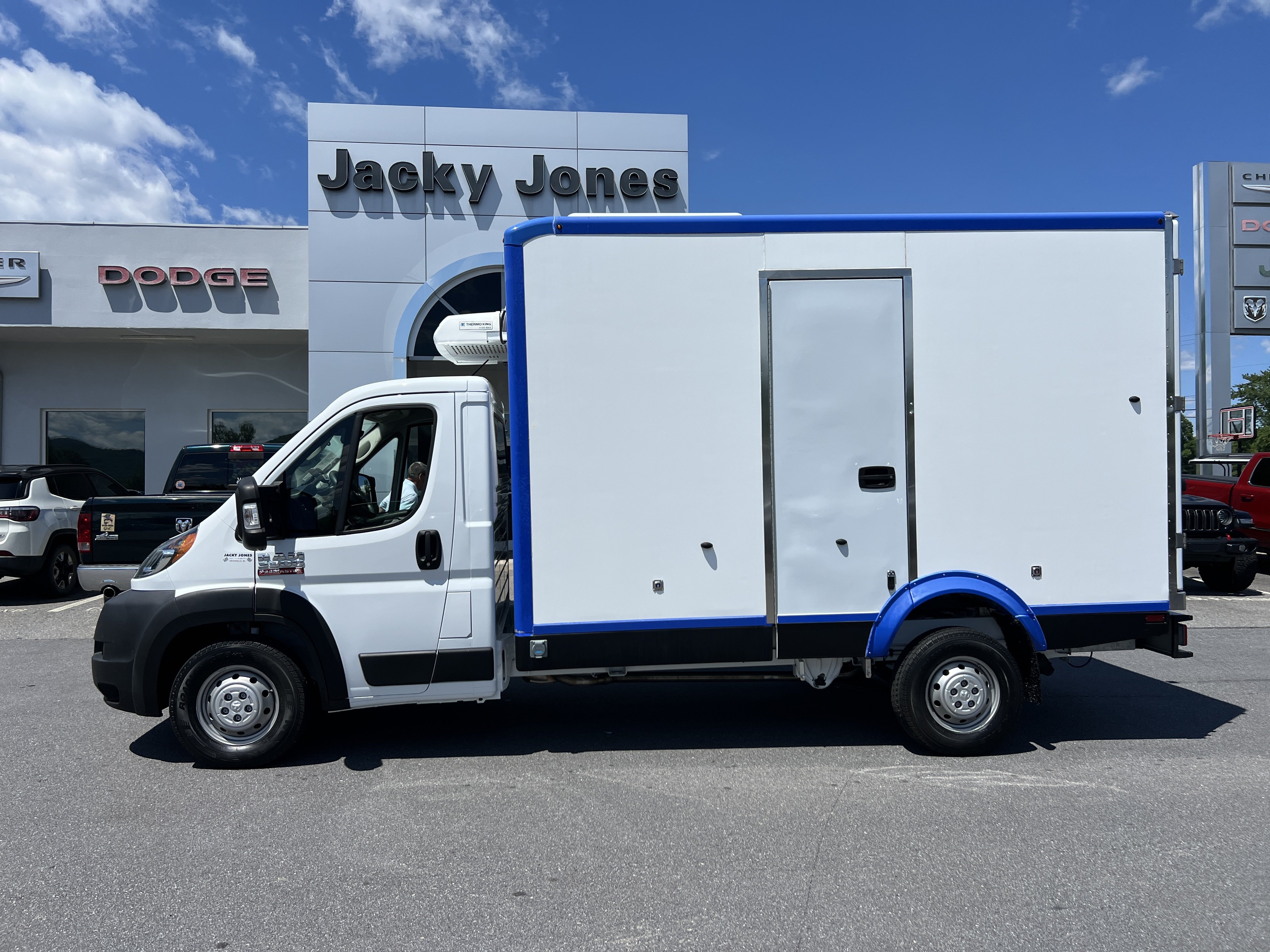 Used 2022 RAM ProMaster 3500 FWD image 1