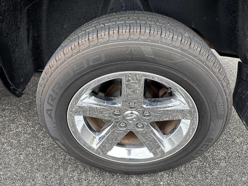 Used 2018 RAM 1500 Express w/ Express Value Package AWD/4WD image 28