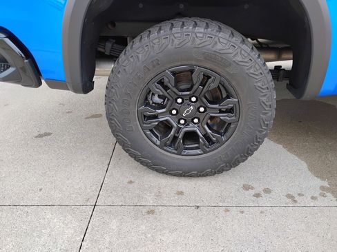 Used 2022 Chevrolet Silverado 1500 ZR2 w/ Technology Package AWD/4WD image 27