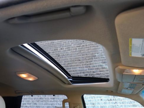 Used 2014 Toyota Sequoia Limited image 29