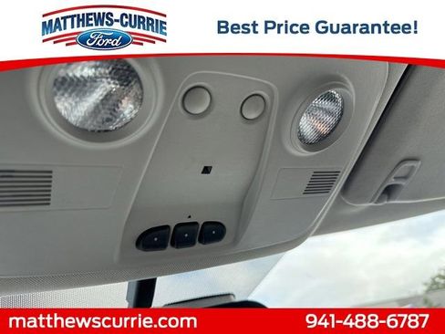 Used 2017 Chevrolet Traverse Premier image 23