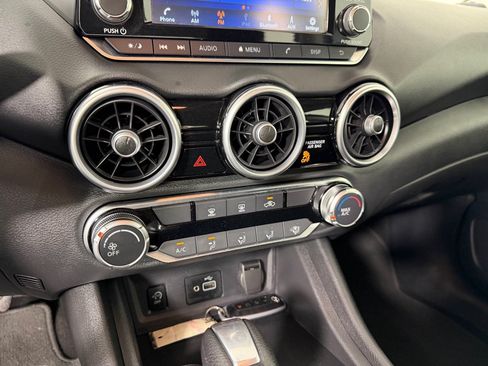 Used 2024 Nissan Sentra S FWD image 14