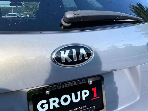 Used 2019 Kia Sorento L FWD image 33