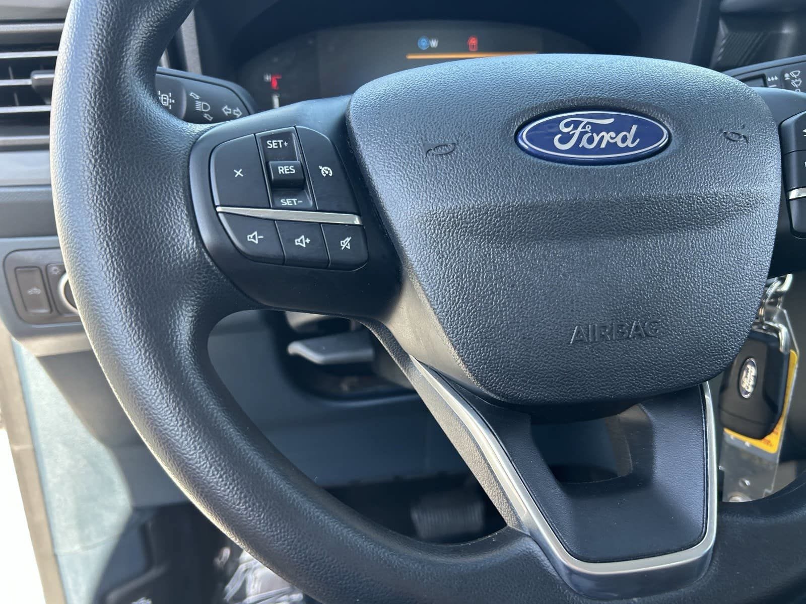 Used 2025 Ford Maverick XL w/ Equipment Group 102A AWD/4WD image 26