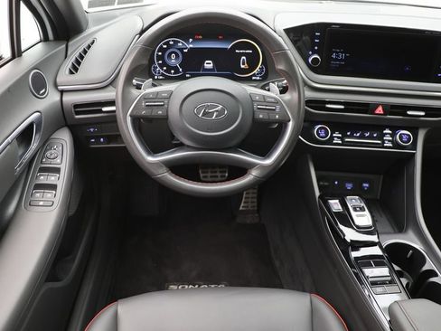 Used 2023 Hyundai Sonata SEL Plus FWD image 12