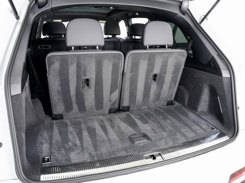 Certified 2025 Audi Q7 2.0T Premium Plus w/ Premium Plus Package image 25