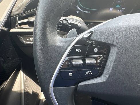 Certified 2023 Kia Niro EX Touring FWD image 23