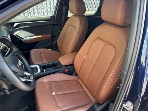 Certified 2025 Audi Q3 2.0T Premium Plus w/ Premium Plus Package image 10