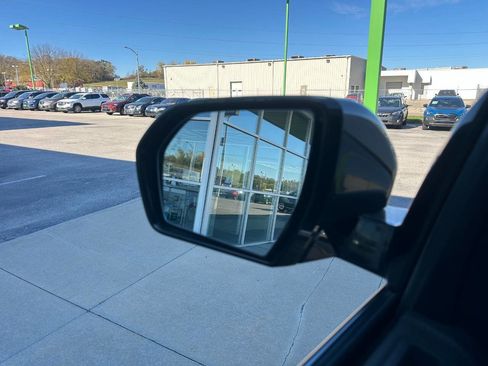 Used 2019 Ford Expedition Limited w/ Equipment Group 301A image 24