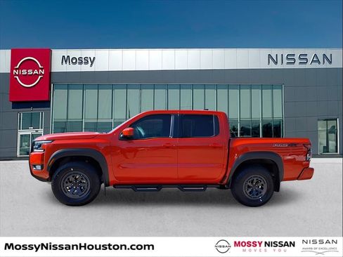 New 2026 Nissan Frontier PRO-4X w/ Pro-4x Convenience Package image 5