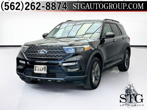 Used 2022 Ford Explorer XLT w/ Equipment Group 202A RWD image 1