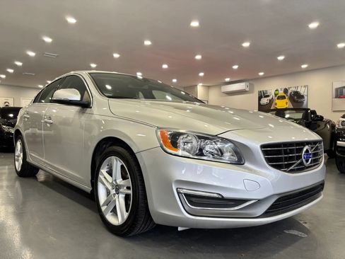 Used 2015 Volvo S60 T5 Premier FWD image 1